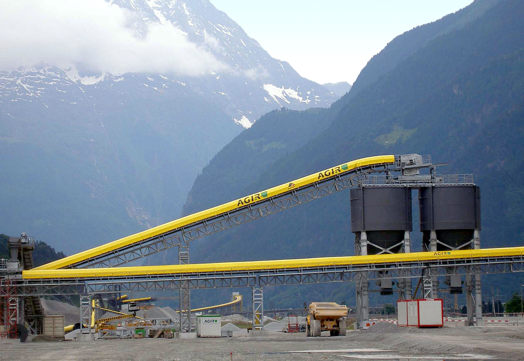 Blachen nach Mass - Förderbandabdeckungen Alptransit