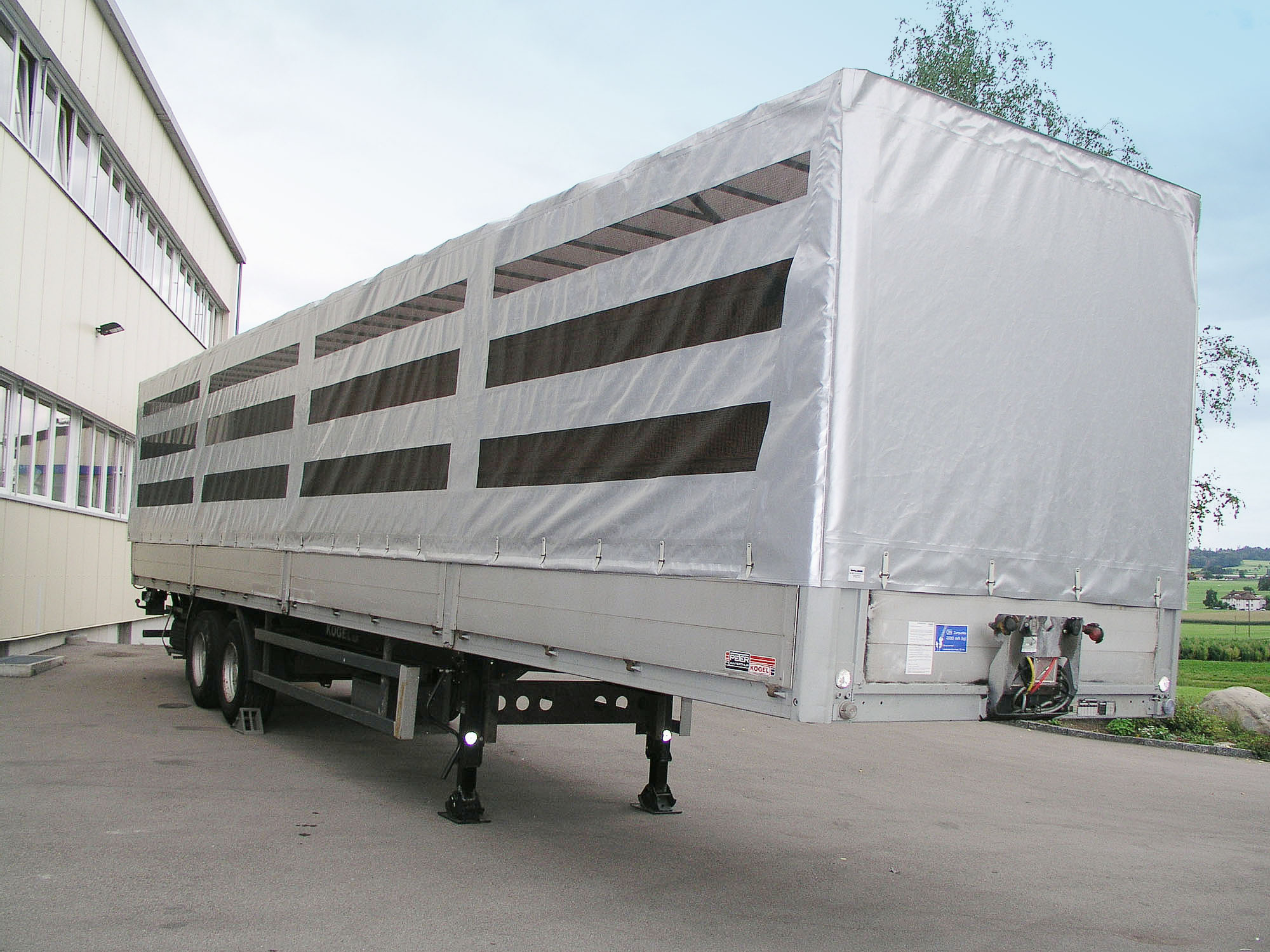 Blachen nach Mass - Verdeck Tiertransporter